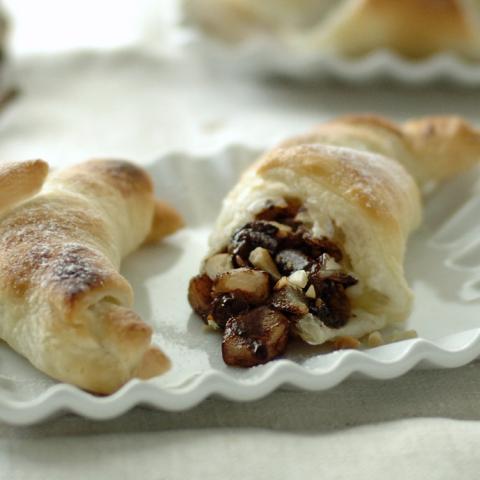Cornetti alle pere e cioccolato