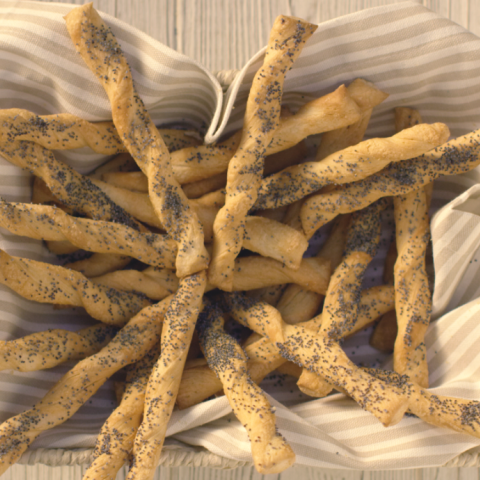 Grissini con semi di papavero