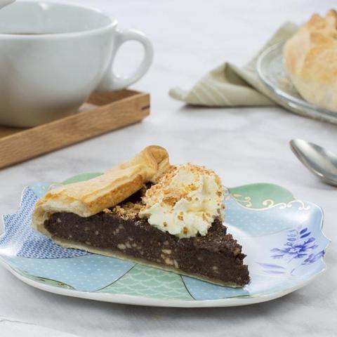Crostata di sfoglia con ricotta e amaretti