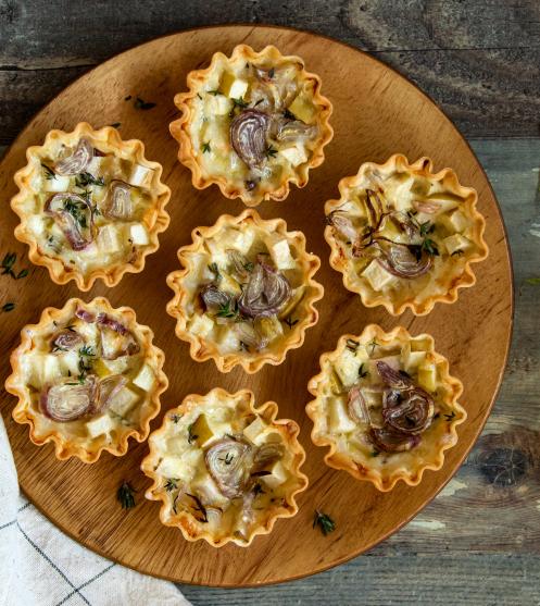 Tortine salate con Gruyère, mele e timo PIATTO PRINCIPALE