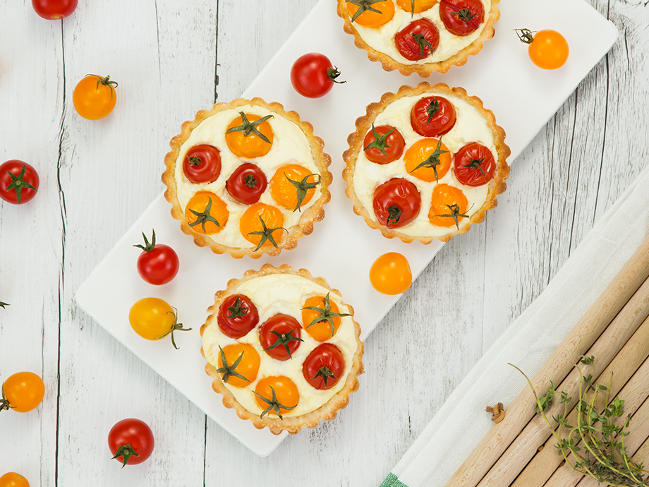Mini torte salate ai pomodorini