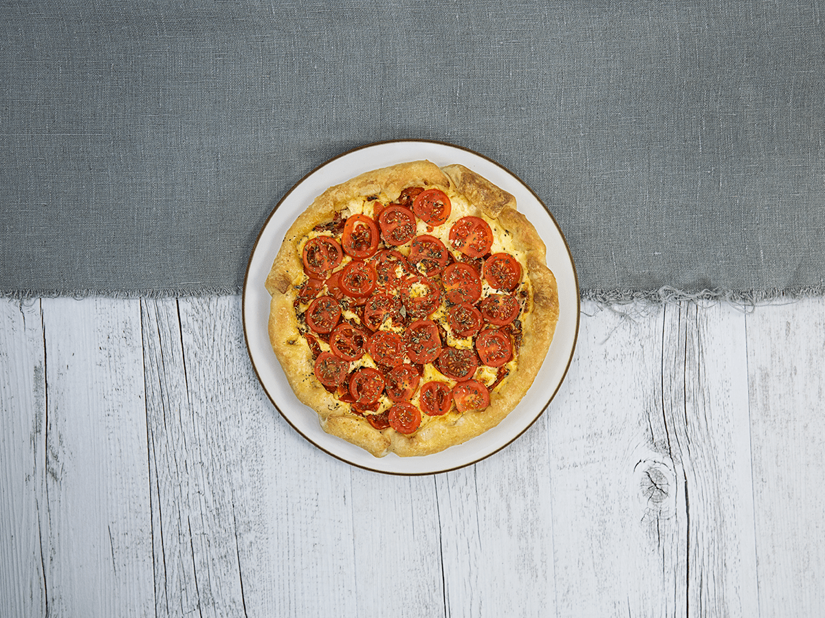 Torta salata senza glutine con ricotta e pomodorini