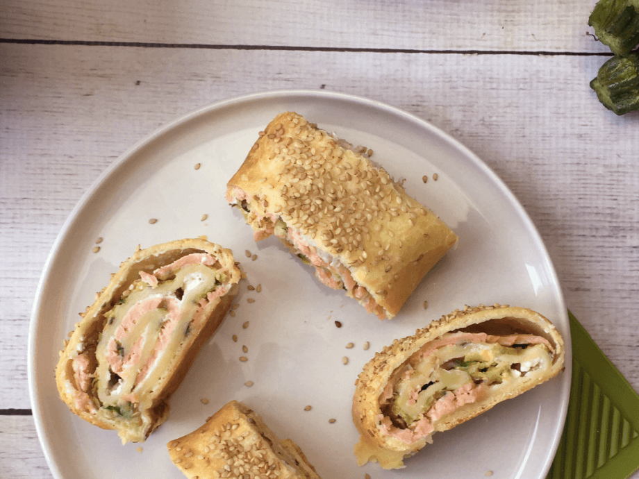 Rotolo con salmone e zucchine