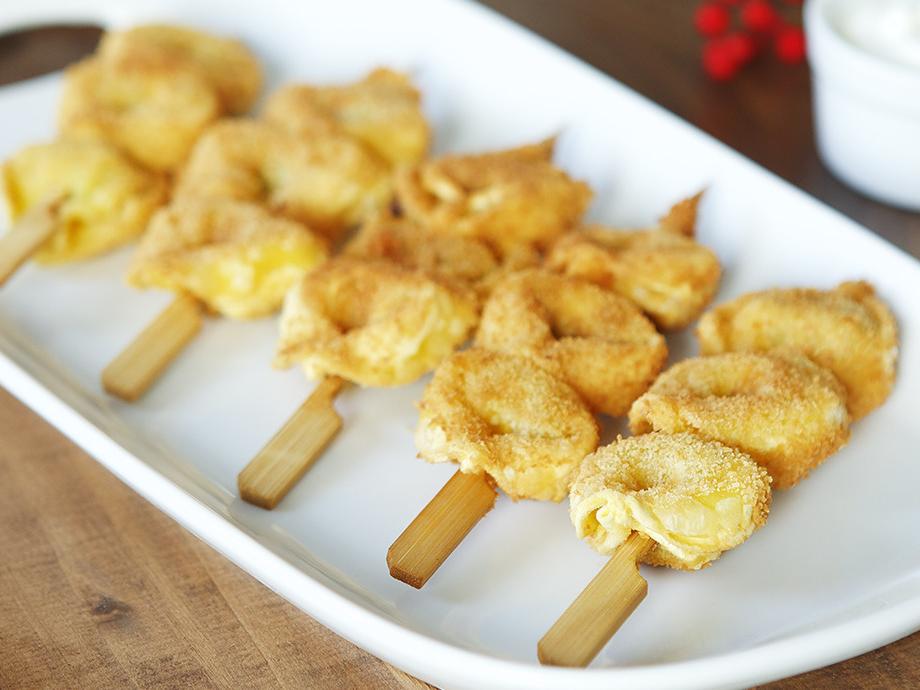 Spiedini di tortellini fritti