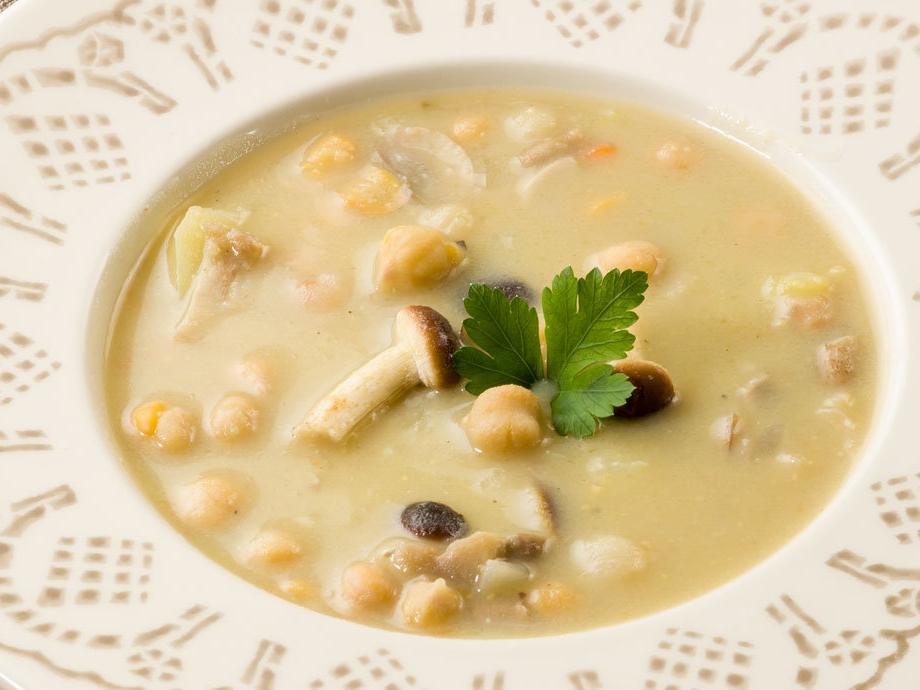 Zuppa di ceci e funghi