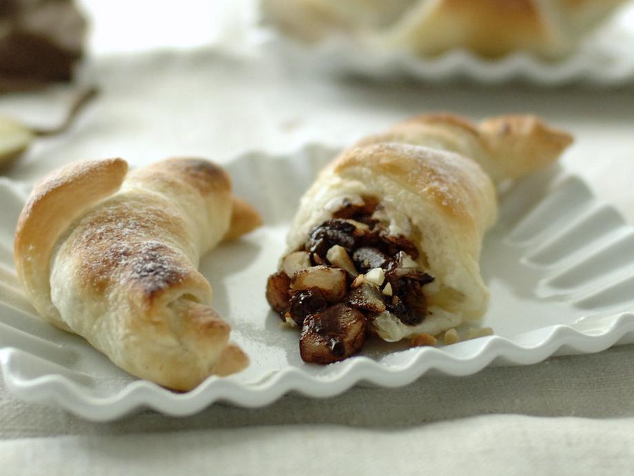 Cornetti alle pere e cioccolato