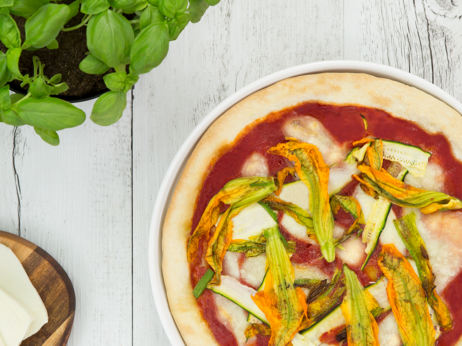Pizza senza glutine ai fiori di zucca