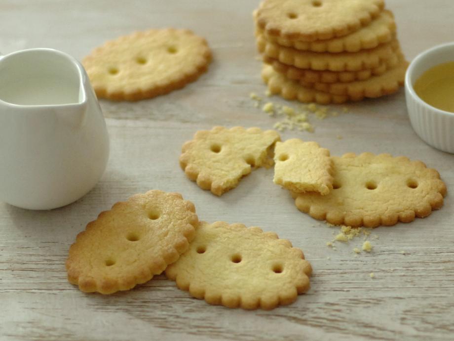 Biscotti di frolla allo zafferano